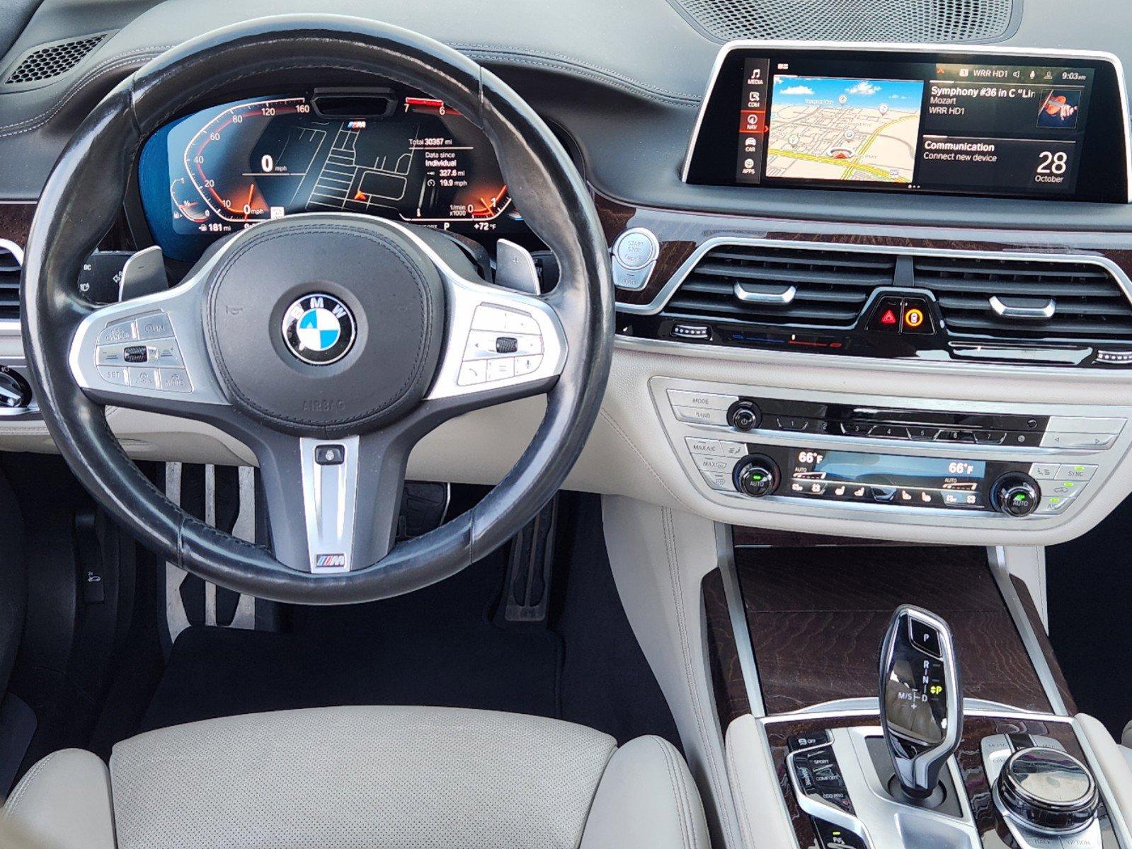 2022 BMW 750i xDrive Vehicle Photo in PLANO, TX 75024