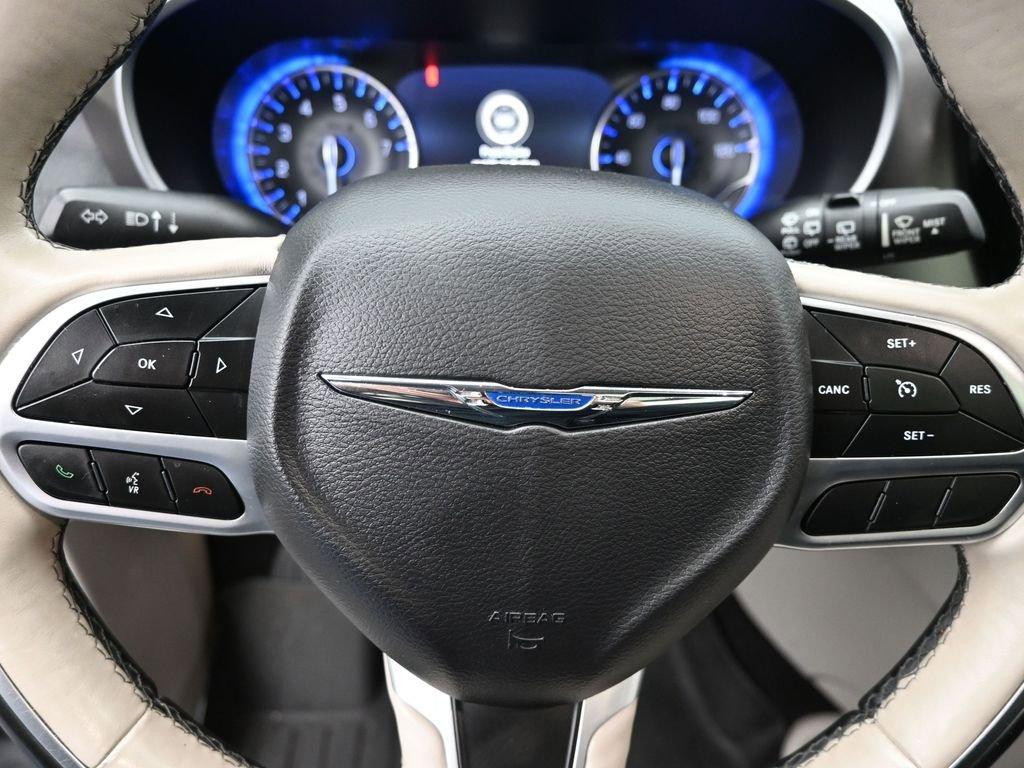 2018 Chrysler Pacifica Vehicle Photo in Marion, IA 52302