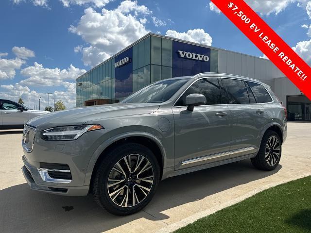2025 Volvo XC90 Plug-In Hybrid Vehicle Photo in Grapevine, TX 76051