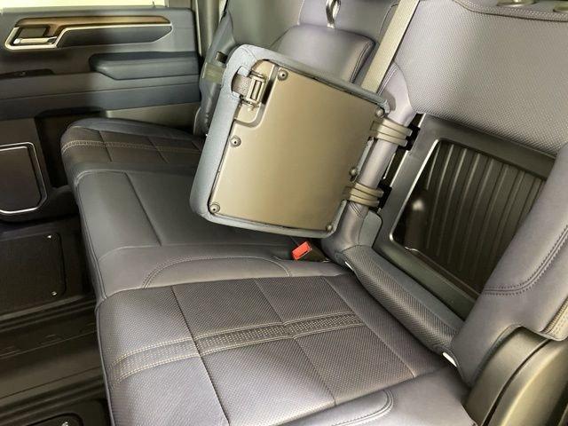 2025 Chevrolet Silverado 3500 HD Vehicle Photo in PHOENIX, AZ 85014-3381