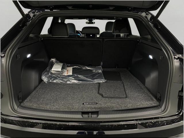 2025 Volkswagen Atlas Cross Sport Vehicle Photo in Appleton, WI 54913