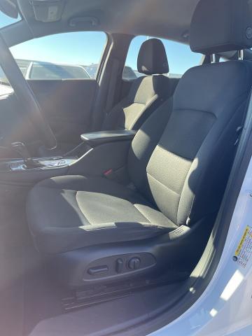 2016 Chevrolet Malibu Vehicle Photo in VENTURA, CA 93003-8585