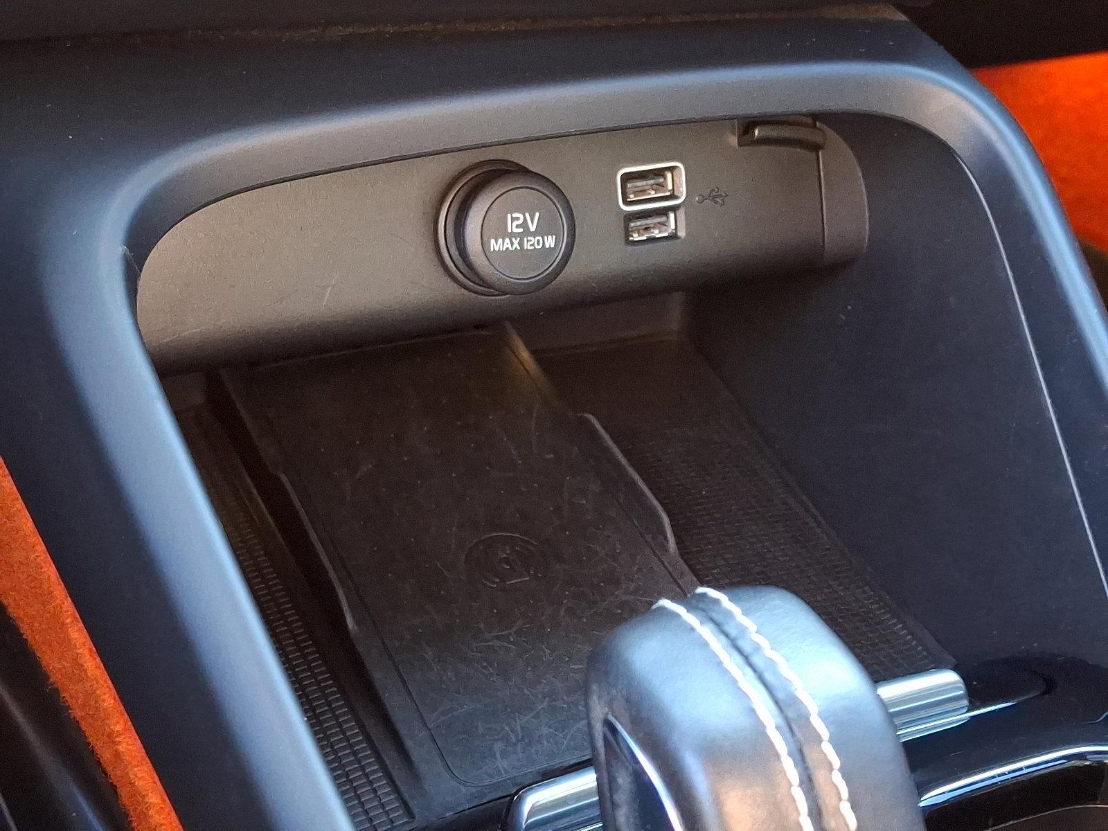 2019 Volvo XC40 Vehicle Photo in Trevose, PA 19053