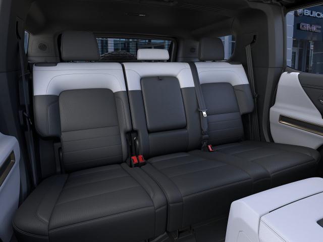 2025 GMC HUMMER EV SUV Vehicle Photo in KANSAS CITY, MO 64114-4545
