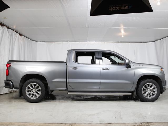 Used 2020 Chevrolet Silverado 1500 High Country with VIN 1GCUYHEL2LZ313921 for sale in Mora, Minnesota