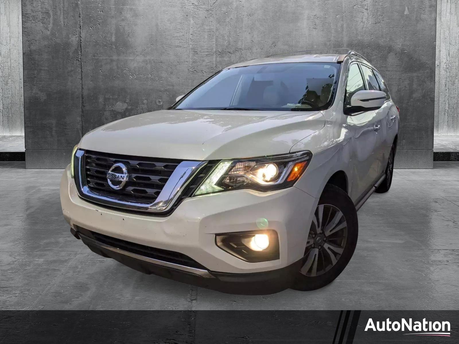 2019 Nissan Pathfinder Vehicle Photo in MIAMI, FL 33134-2699