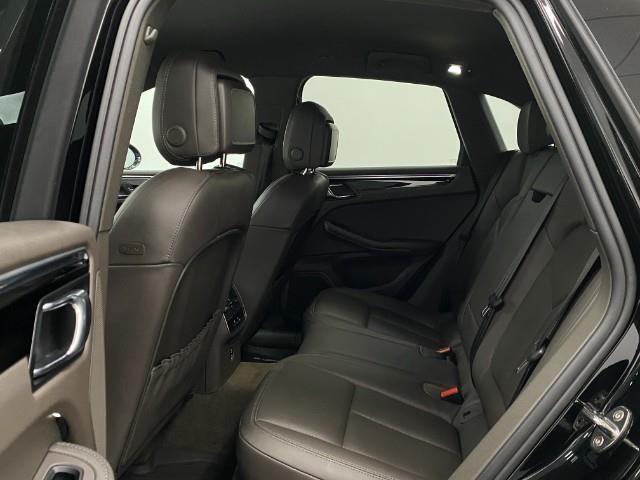 2022 Porsche Macan Vehicle Photo in Appleton, WI 54913