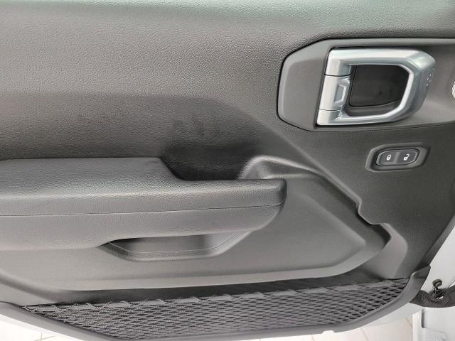 2024 Jeep Wrangler Vehicle Photo in NEENAH, WI 54956-2243
