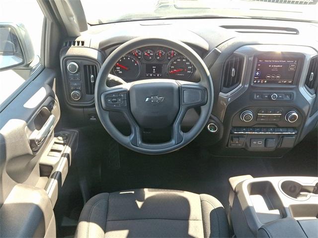 2025 Chevrolet Silverado 1500 Vehicle Photo in LEWES, DE 19958-4935