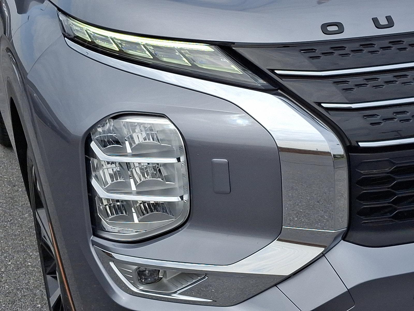 2022 Mitsubishi Outlander Vehicle Photo in Lancaster, PA 17601