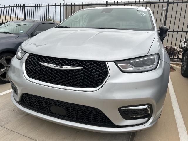 2024 Chrysler Pacifica Vehicle Photo in San Antonio, TX 78230