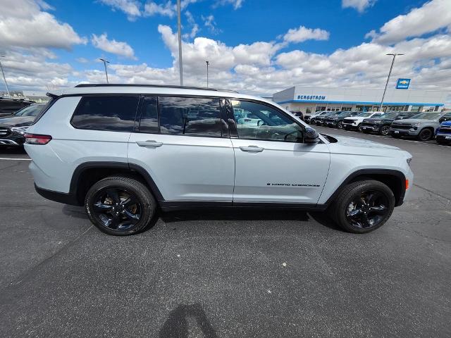 2023 Jeep Grand Cherokee L Vehicle Photo in GREEN BAY, WI 54304-5303
