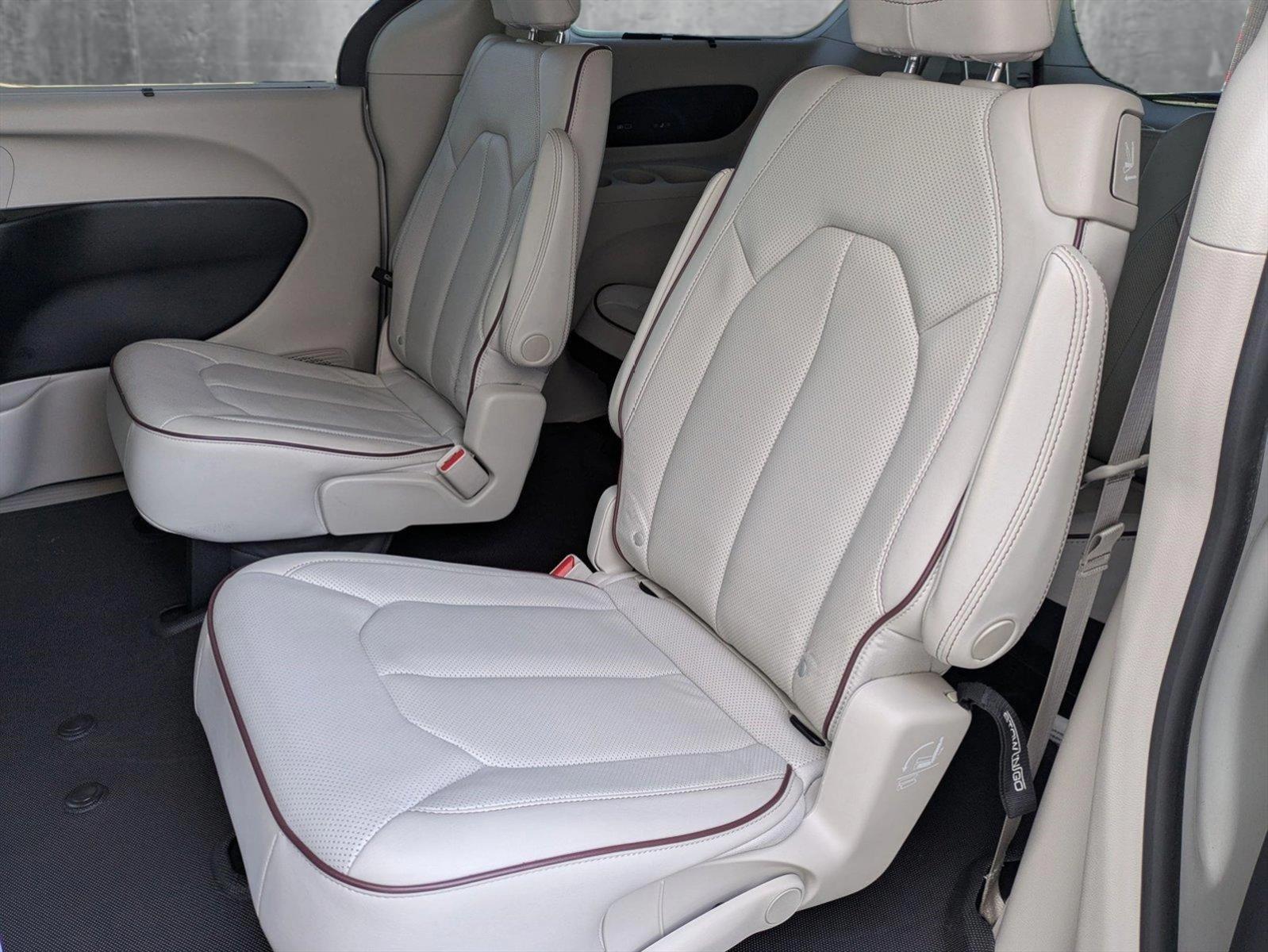 2020 Chrysler Pacifica Vehicle Photo in Corpus Christi, TX 78415