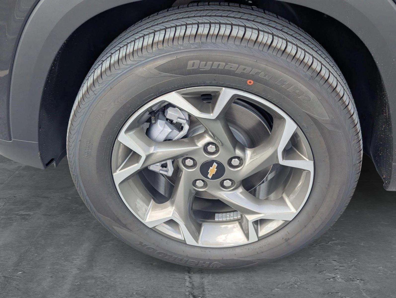 2025 Chevrolet Trax Vehicle Photo in PEMBROKE PINES, FL 33024-6534
