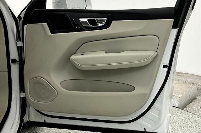 2022 Volvo XC60 Vehicle Photo in Grapevine, TX 76051