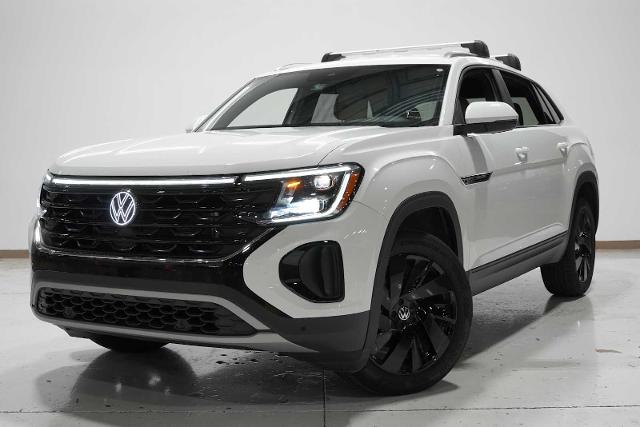 2024 Volkswagen Atlas Cross Sport Vehicle Photo in GRAPEVINE, TX 76051