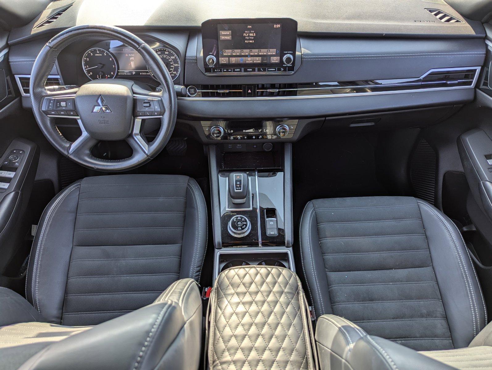 2022 Mitsubishi Outlander Vehicle Photo in Ft. Myers, FL 33907