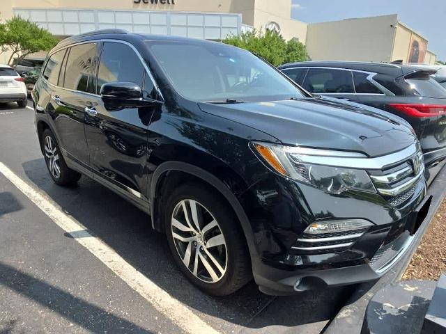 2017 Honda Pilot Vehicle Photo in DALLAS, TX 75209