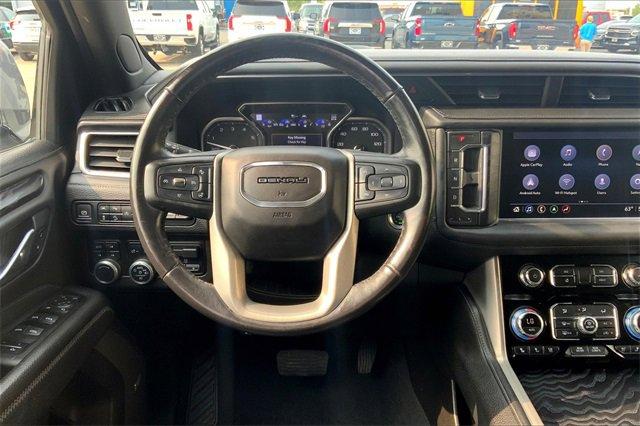 2021 GMC Yukon Vehicle Photo in TOPEKA, KS 66609-0000