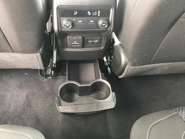 2022 GMC Acadia Vehicle Photo in GREEN BAY, WI 54303-3330