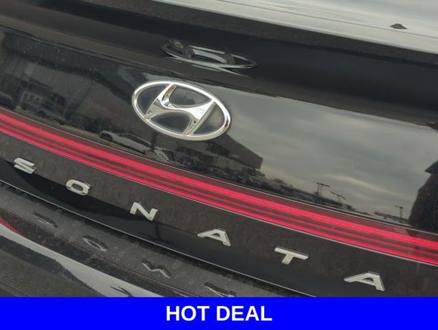 2020 Hyundai SONATA Vehicle Photo in Merrillville, IN 46410