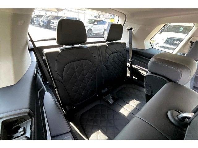 2024 BMW X7 xDrive40i Vehicle Photo in San Antonio, TX 78230