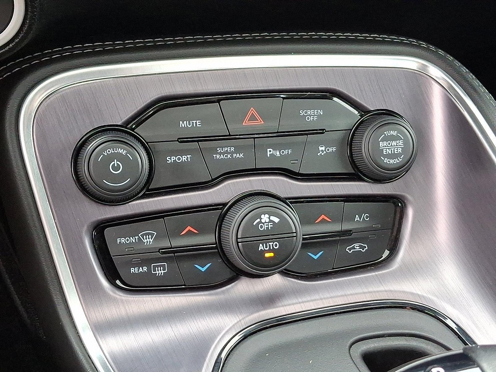 2017 Dodge Challenger Vehicle Photo in Trevose, PA 19053