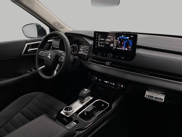 2025 Mitsubishi Outlander Vehicle Photo in Appleton, WI 54913