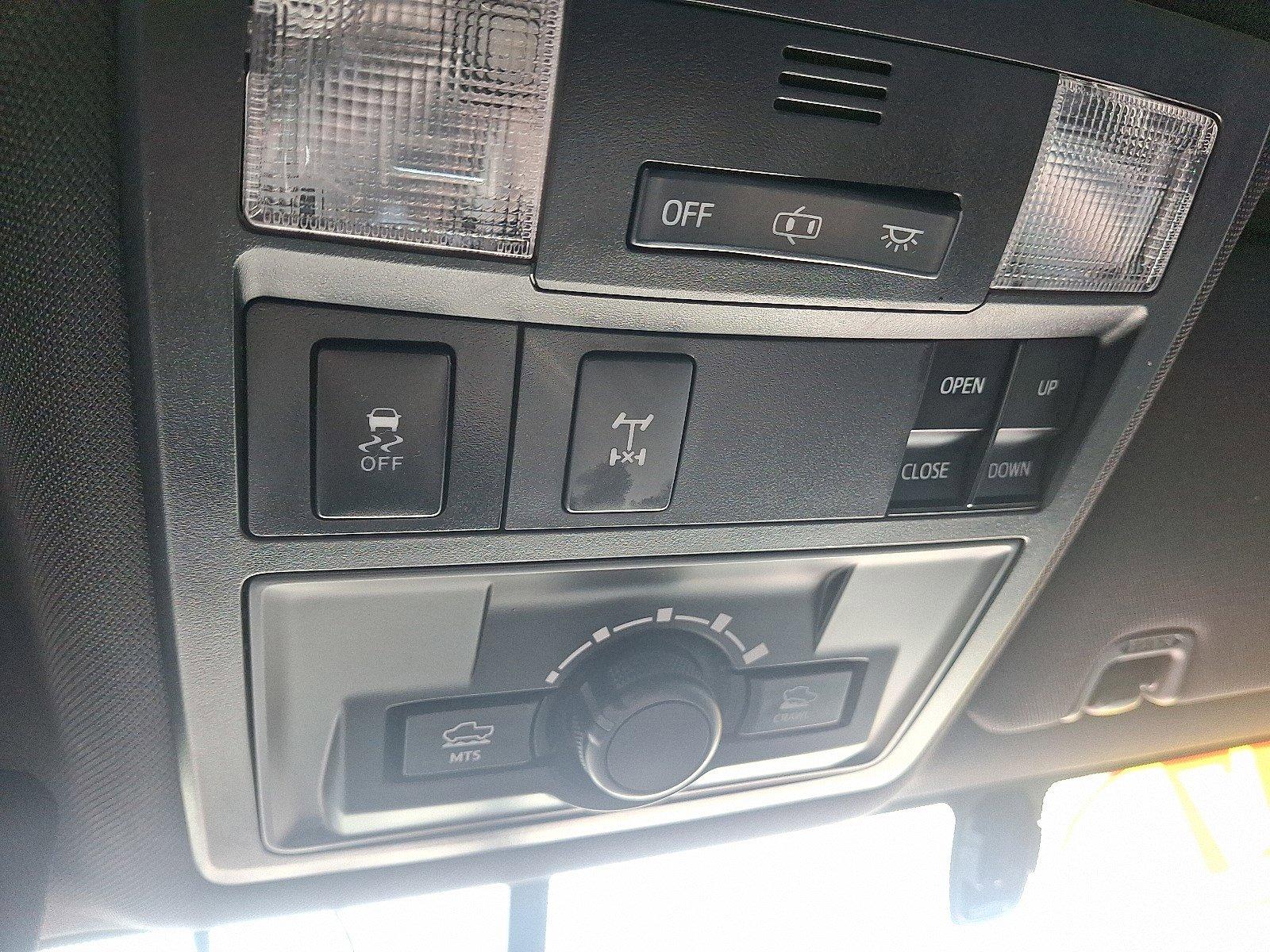 2017 Toyota Tacoma Vehicle Photo in Harrisburg, PA 17111