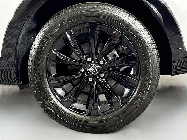 2025 Buick Envista Vehicle Photo in PUYALLUP, WA 98371-4149