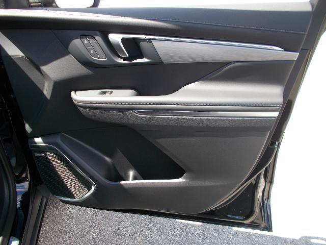 2026 Buick Enclave Vehicle Photo in LOWELL, MA 01852-4336