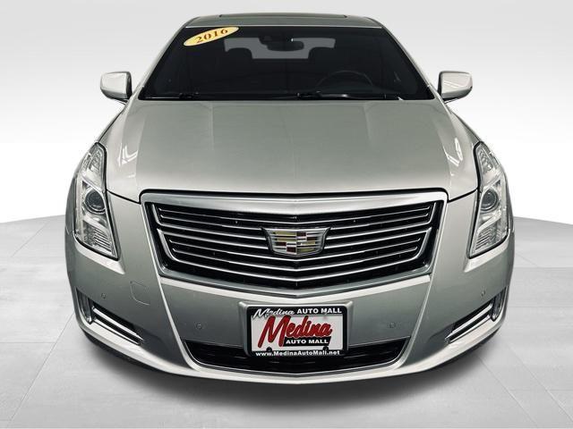 Used 2016 Cadillac XTS Platinum Collection with VIN 2G61T5S37G9115116 for sale in Medina, OH