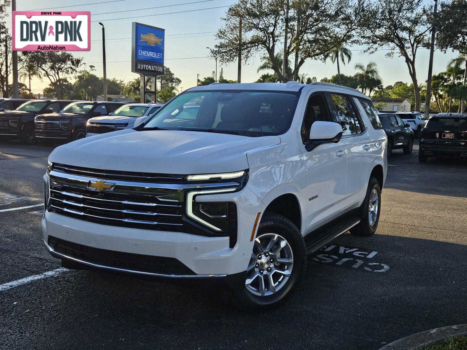 2025 Chevrolet Tahoe Vehicle Photo in GREENACRES, FL 33463-3207