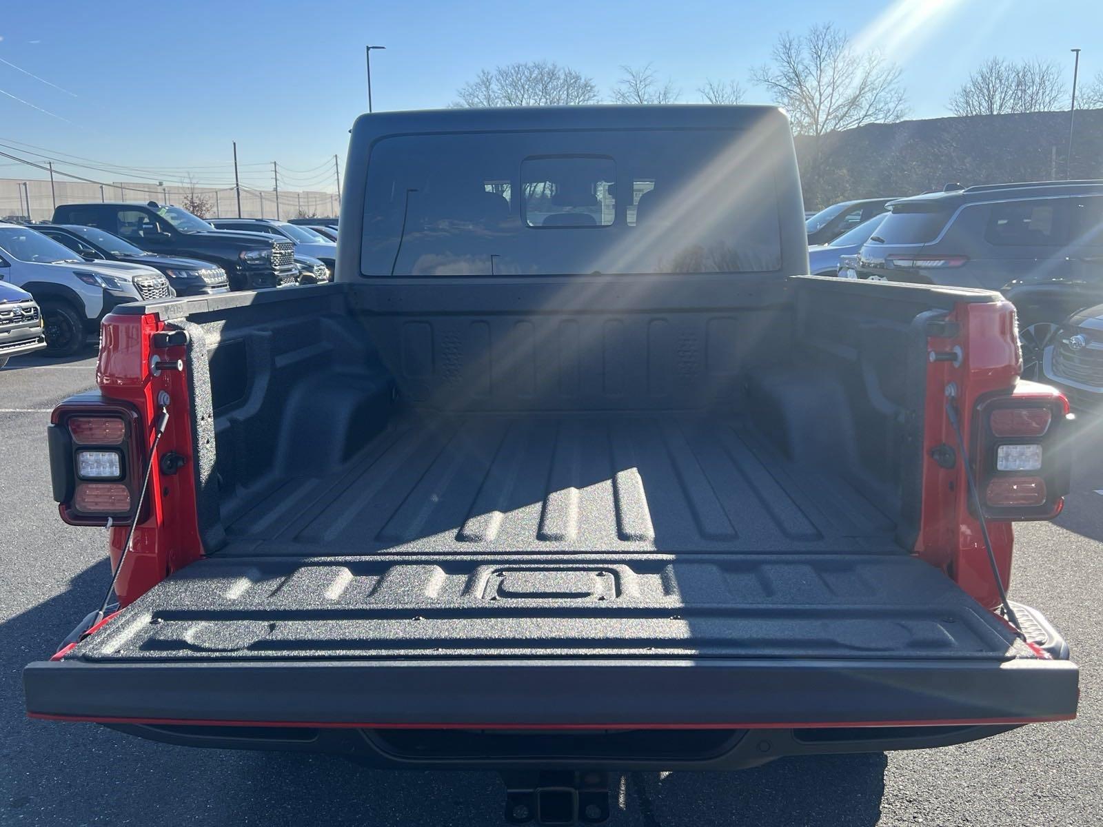 2025 Jeep Gladiator Vehicle Photo in Mechanicsburg, PA 17050-1707