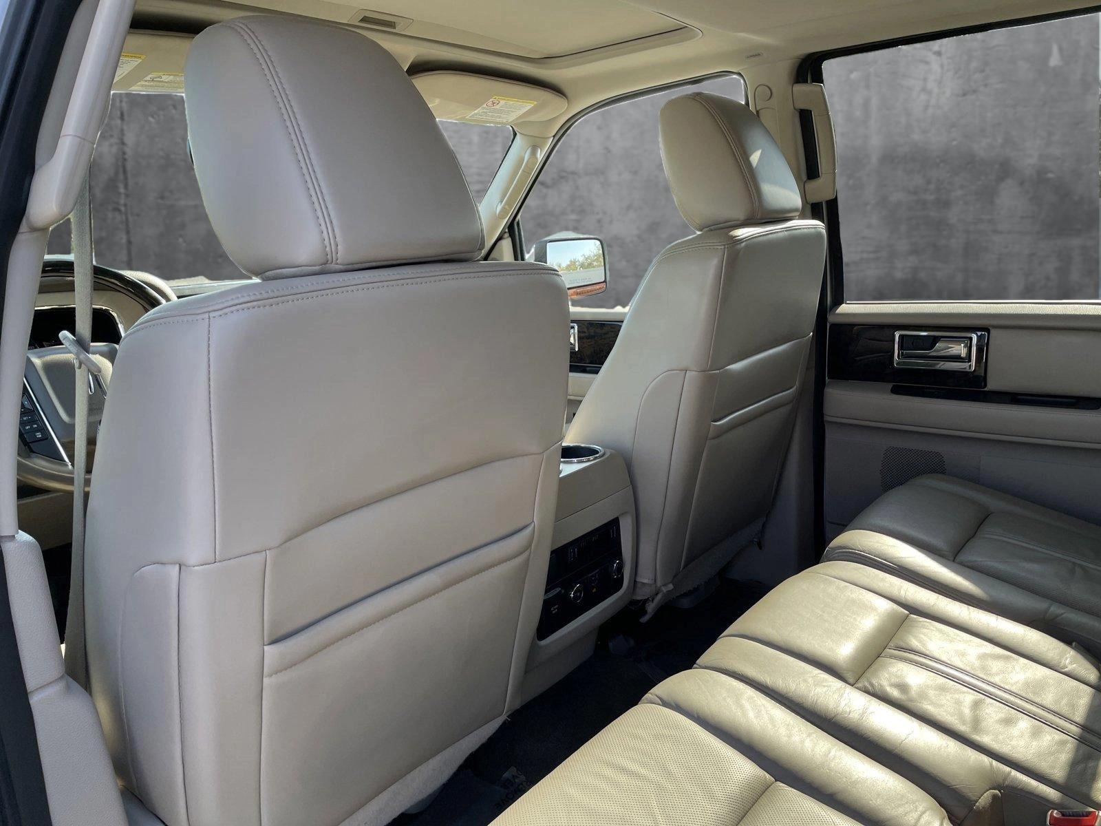 2016 Lincoln Navigator L Vehicle Photo in Clearwater, FL 33765