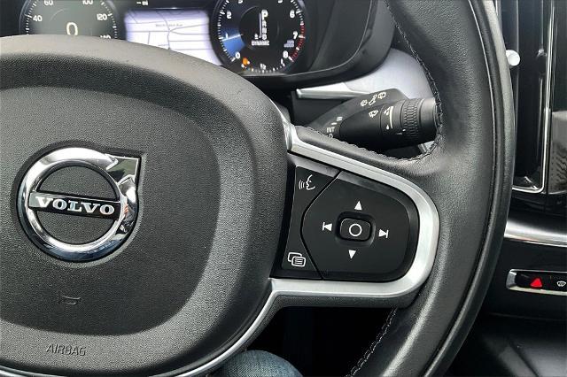 2021 Volvo XC60 Vehicle Photo in Houston, TX 77007