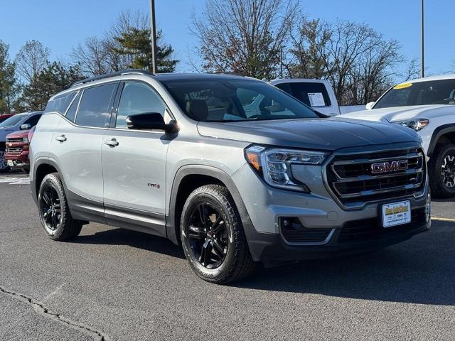 2023 GMC Terrain Vehicle Photo in COLUMBIA, MO 65203-3903