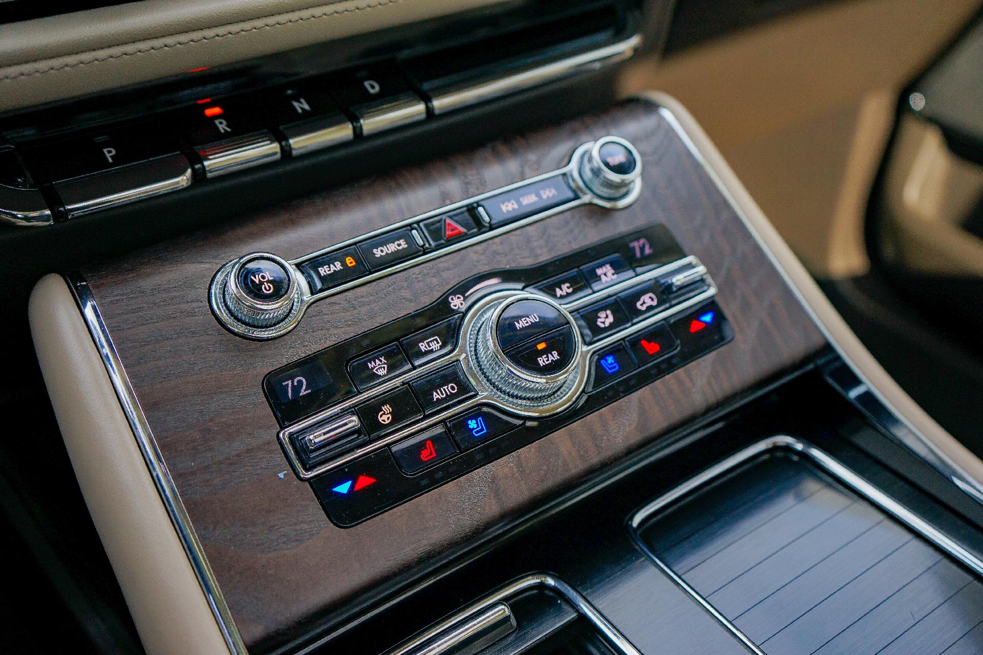 2020 Lincoln Aviator Vehicle Photo in SMYRNA, DE 19977-2874