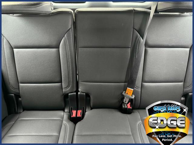 2023 Chevrolet Suburban Vehicle Photo in Roslyn, NY 11576