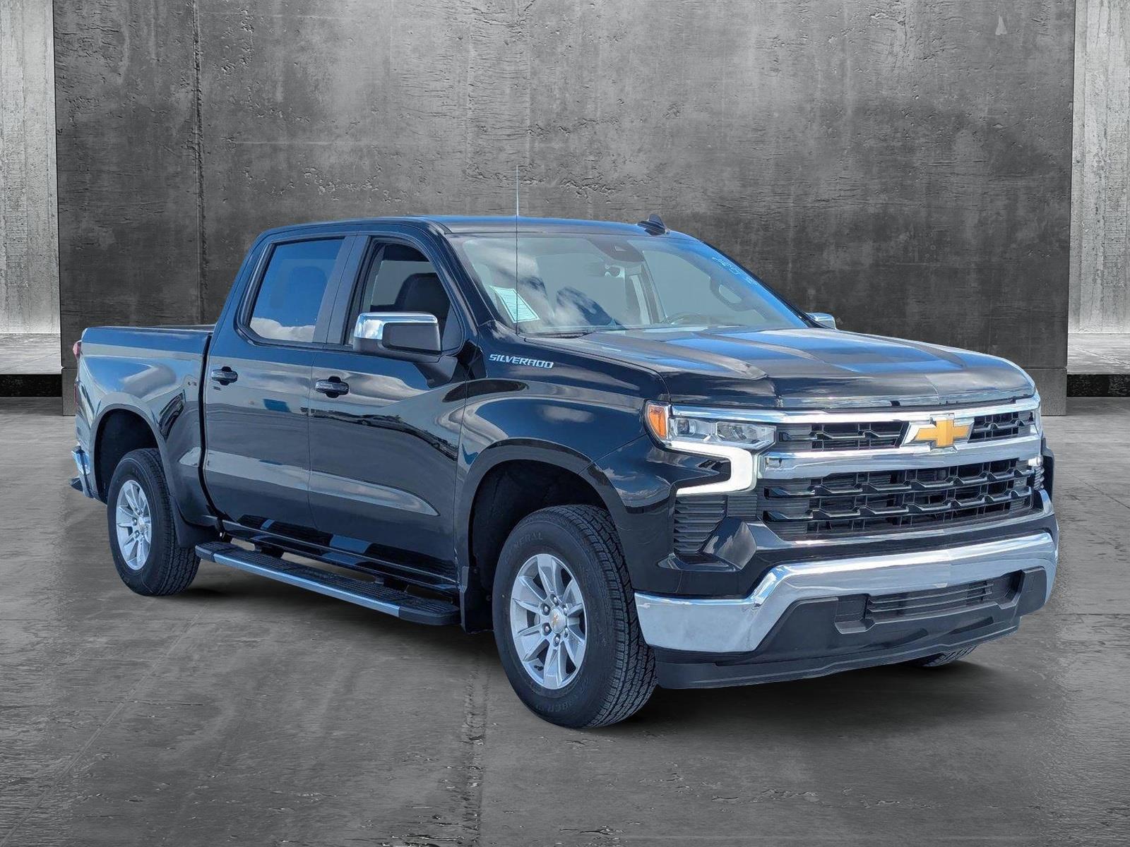 2025 Chevrolet Silverado 1500 Vehicle Photo in PEMBROKE PINES, FL 33024-6534