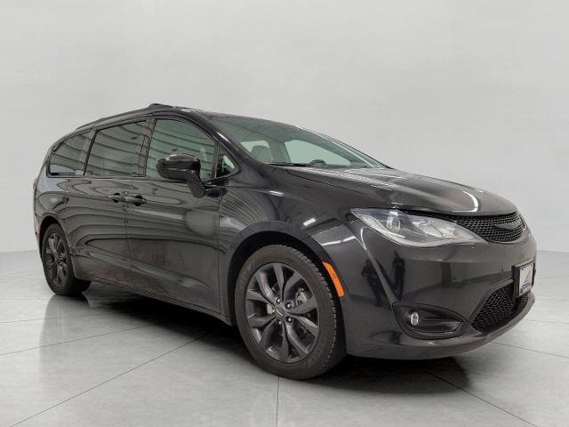 2019 Chrysler Pacifica Vehicle Photo in APPLETON, WI 54914-4656