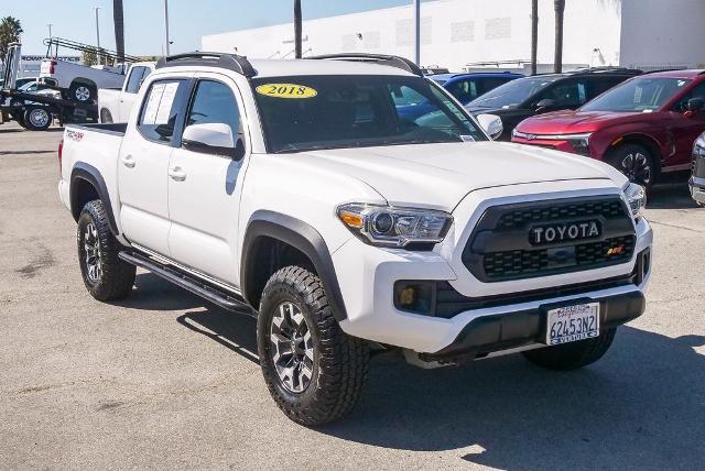 2018 Toyota Tacoma Vehicle Photo in VENTURA, CA 93003-8585