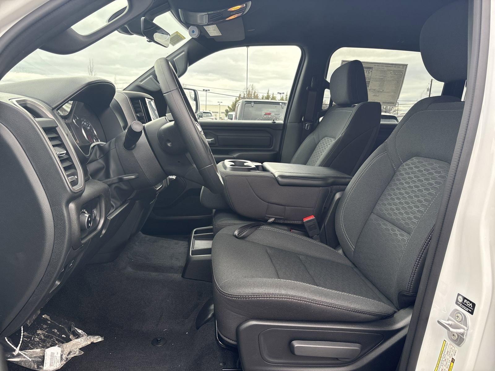 2025 Ram 1500 Vehicle Photo in Mechanicsburg, PA 17050-1707