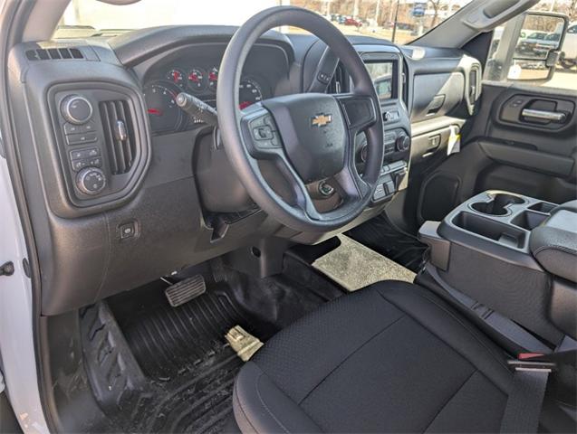 2025 Chevrolet Silverado 3500 HD Vehicle Photo in ENGLEWOOD, CO 80113-6708