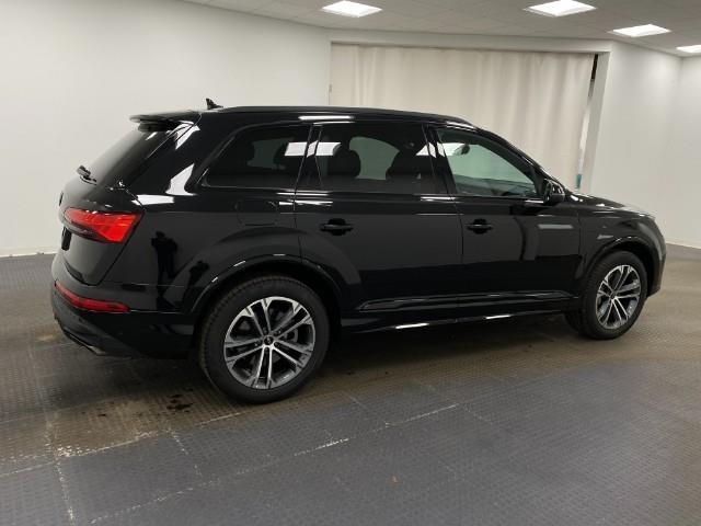 2025 Audi Q7 Vehicle Photo in Appleton, WI 54913