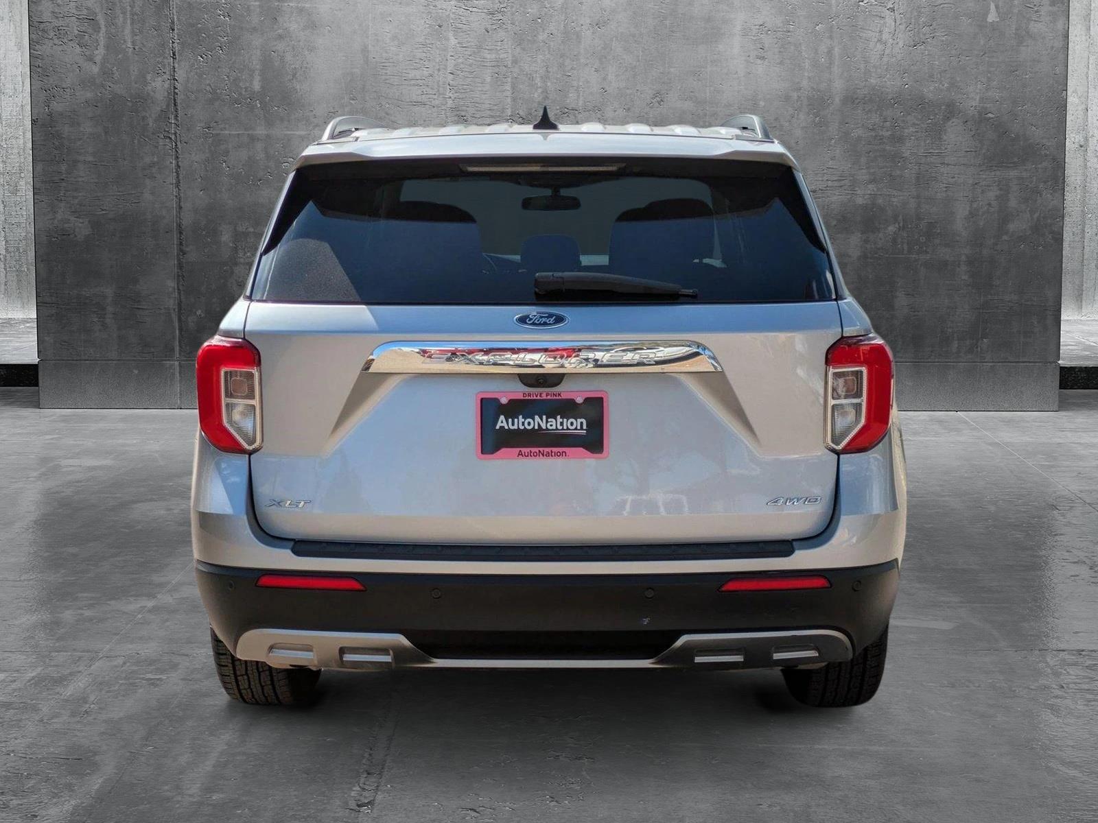 2023 Ford Explorer Vehicle Photo in GOLDEN, CO 80401-3850