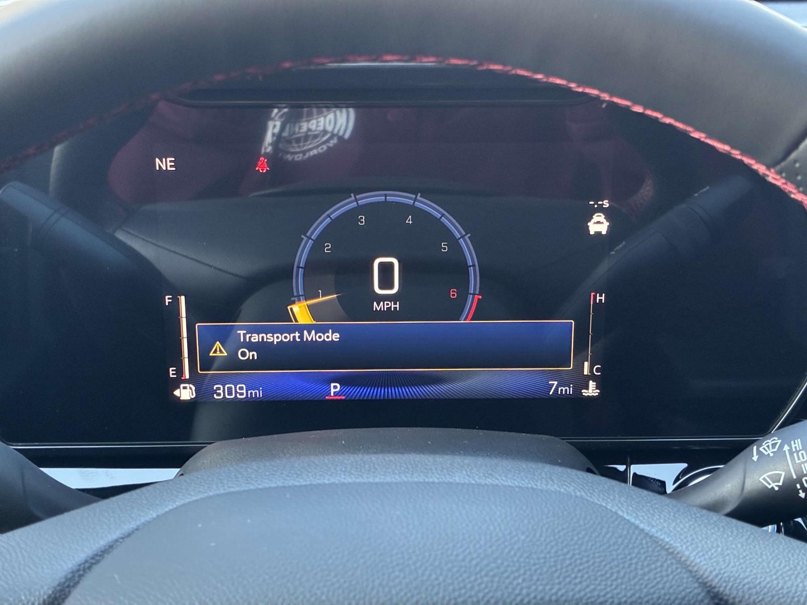 2025 Chevrolet Trax Vehicle Photo in LOS ANGELES, CA 90007-3794