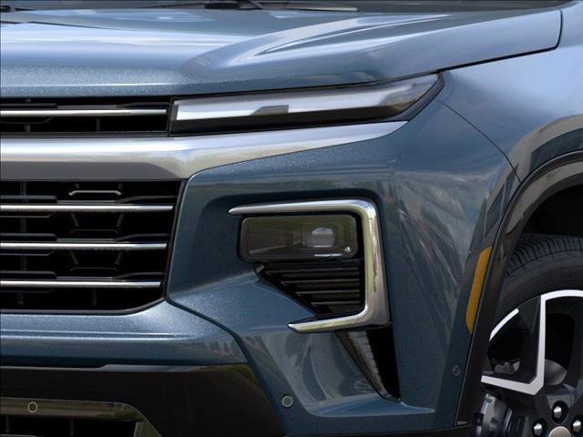 2025 Chevrolet Traverse Vehicle Photo in EMPORIA, VA 23847-1235