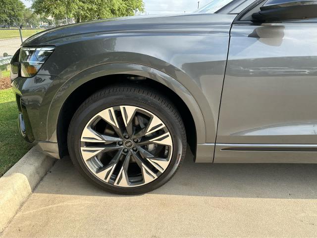 2025 Audi Q8 Vehicle Photo in HOUSTON, TX 77090