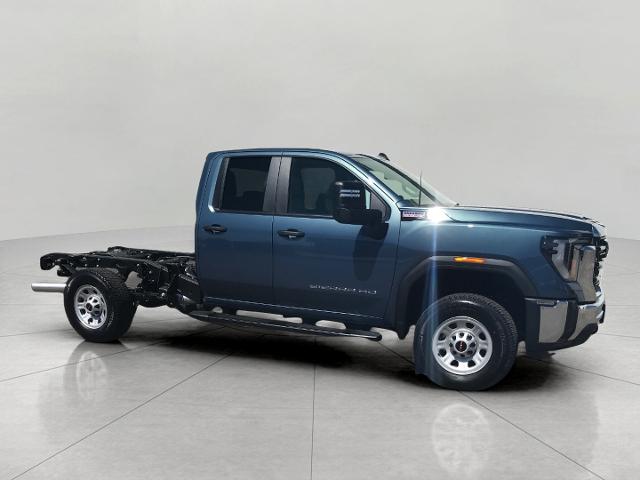 2025 GMC Sierra 3500 HD Vehicle Photo in GREEN BAY, WI 54303-3330